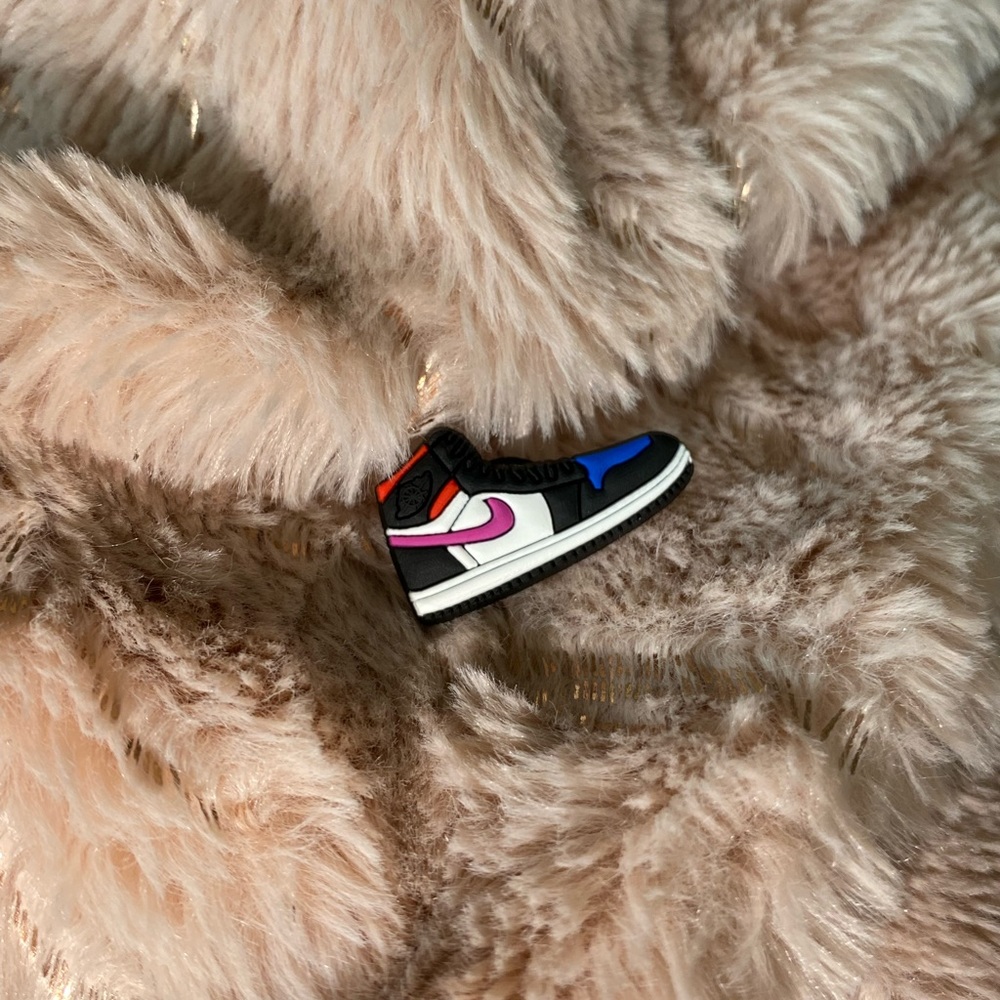 Jordan Croc Charm 5/20$
